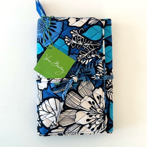 VERA BRADLEY All Wrapped Up Jewelry Roll Travel Organizer Blue Bayou Pattern - Picture 3 of 11
